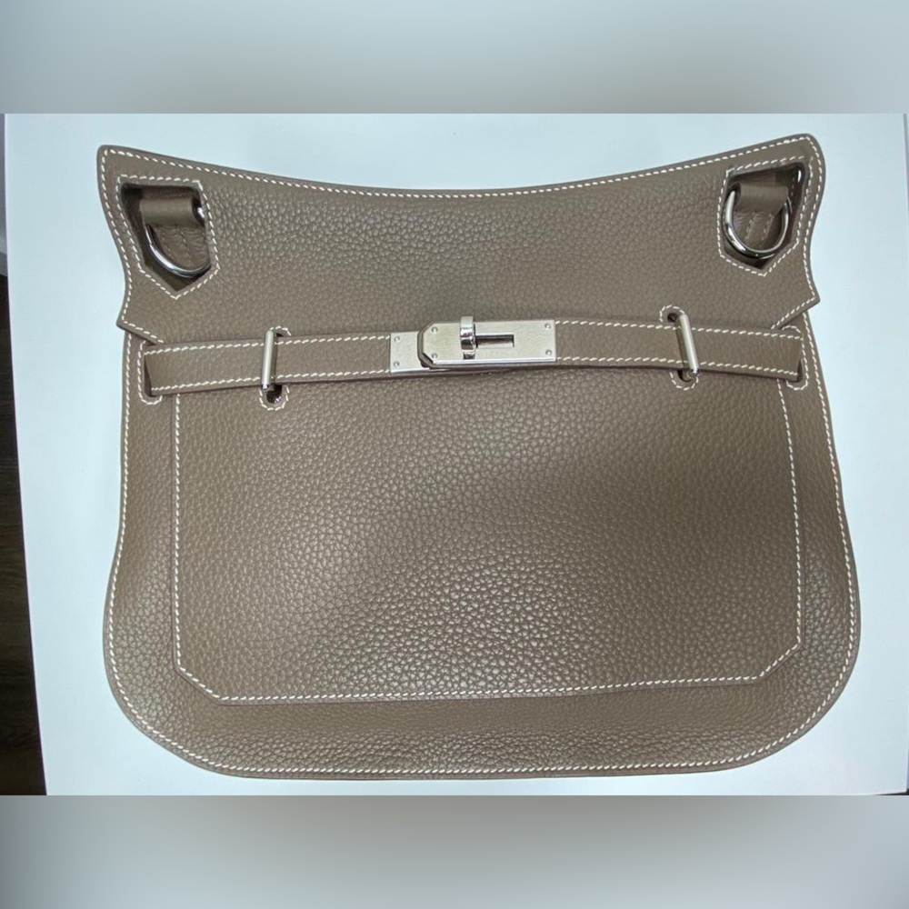 Hermès Jypsière 34 – Étoupe Clemence, Palladium Hardware – Crossbody Messenger - Picture 9 of 9